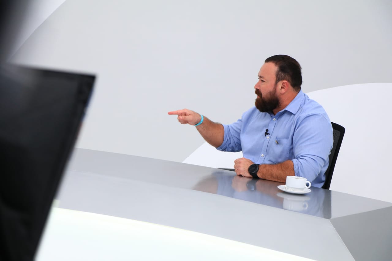 Guillermo Gallegos: FOMILENIO II se habría pagado hace 3 semanas, pero ARENA se retractó de última hora guillermo-gallegos-fomilenio-ii-se-habria-pagado-hace-3-semanas-pero-arena-se-retracto-de-ultima-hora